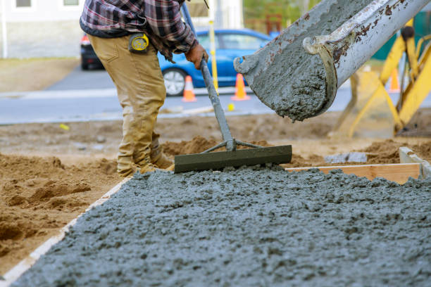 Best Residential Concrete Solutions in Hueytown, AL